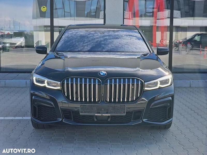Culoarenegru Utilizat 2020 BMW 740 Comfort Edition Berlinǎ | 52.800 EUR (Scump) - Imagine 1/4
