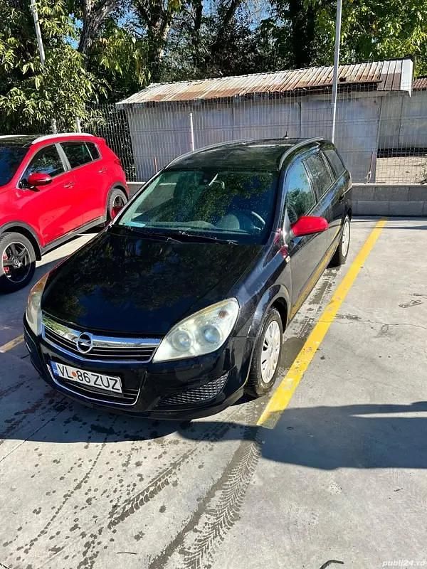 Negru Utilizat 2008 Opel Astra Hatchback | 2.700 EUR (Puțin scump) - Imagine 1/4