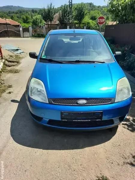 Utilizat 2005 Ford Fiesta Hatchback | 770 EUR (Preț bun) - Imagine 1/4