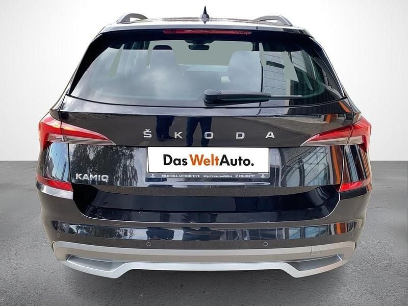 Second-hand Skoda Kamiq Style 110 CP (80 kW) 2023 Negru  normal SUV