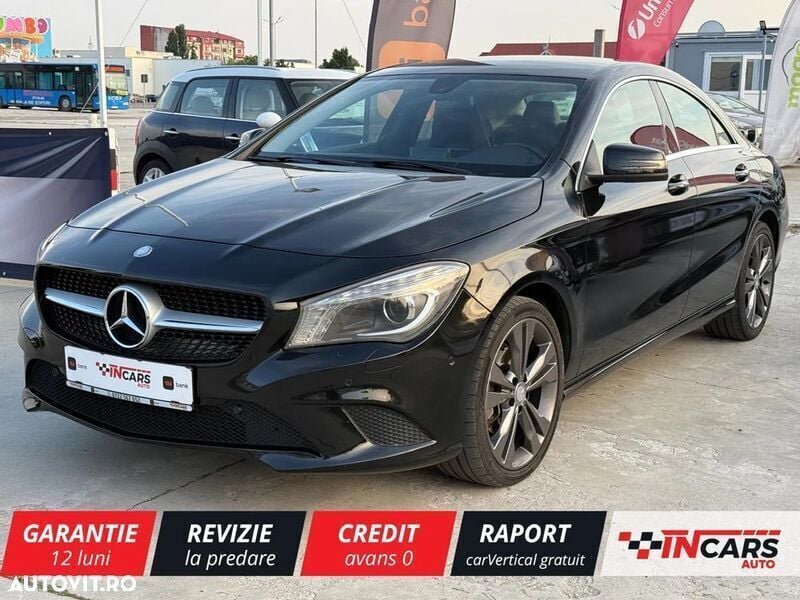 Negru Utilizat 2014 Mercedes CLA200 Edition 1 Berlinǎ | 14.250 EUR - Imagine 1/4
