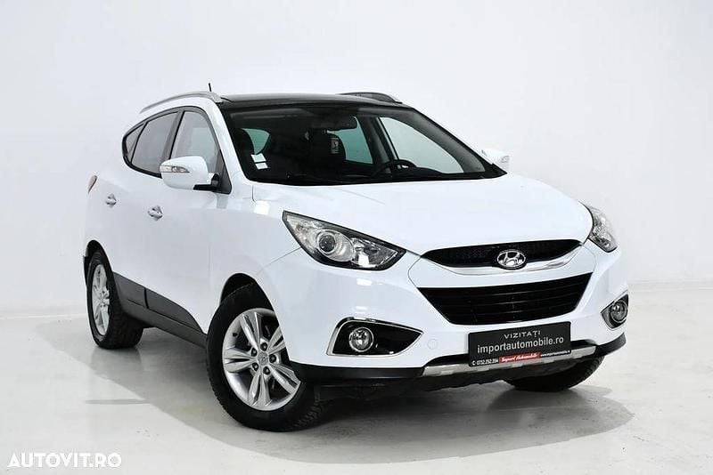 Culoarealb Utilizat 2010 Hyundai ix35 Premium SUV | 8.990 EUR (Puțin scump) - Imagine 1/4