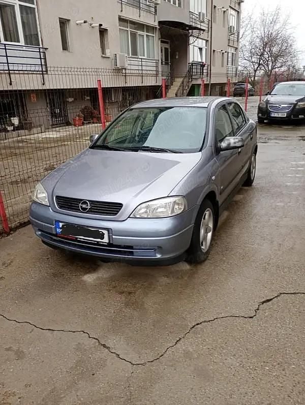 Second-hand 2007 Opel Astra Hatchback | 1.500 EUR (Preț bun) - Imagine 1/4