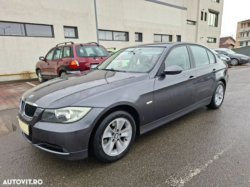 Alte culori Utilizat 2008 BMW 318 Berlinǎ | 4.000 EUR (Preț OK) - Imagine 1/4
