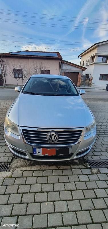 Second-hand VW Passat Comfortline 140 CP (102 kW) 2007 Culoareargint Berlinǎ