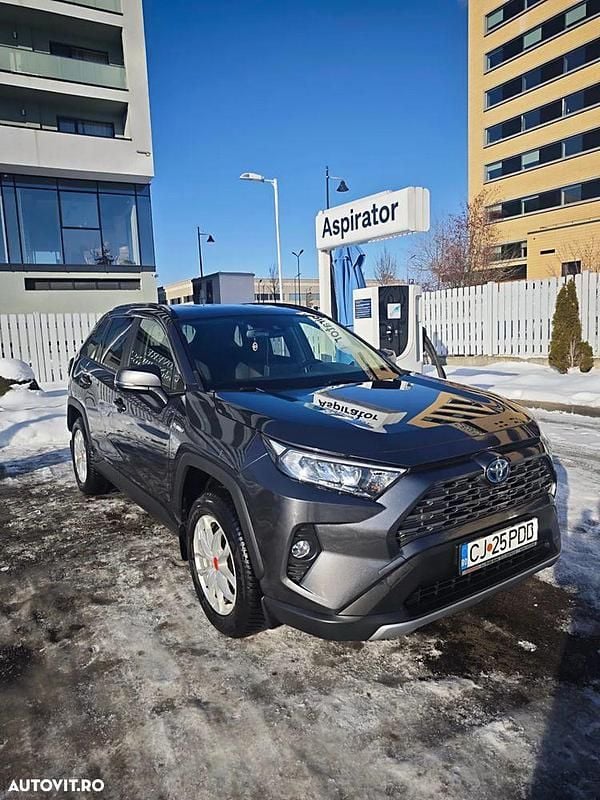 Culoaregri Second-hand 2021 Toyota RAV4 Hybrid SUV | 32.000 EUR (Puțin scump) - Imagine 1/4