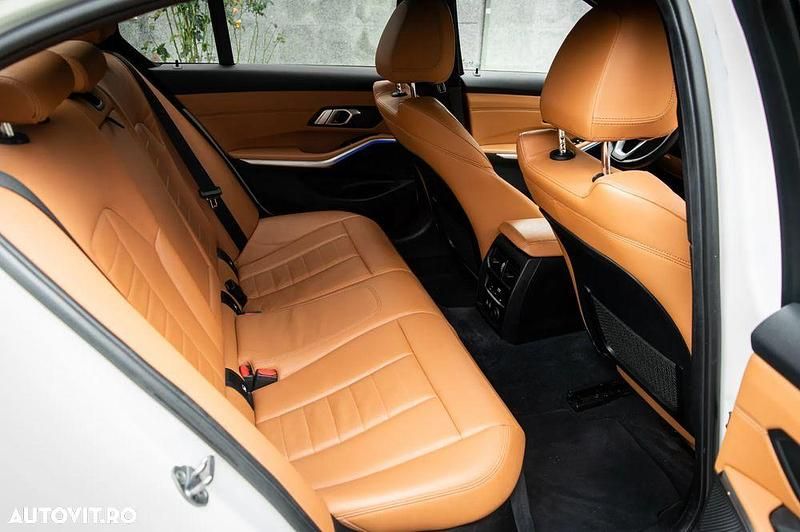 Second-hand BMW 318 Sport Line 150 CP (110 kW) 2020 Culoarealb Berlinǎ