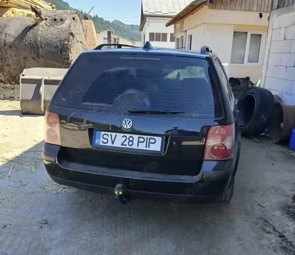 Second-hand VW Passat 136 CP (100 kW) 2005 Negru Break