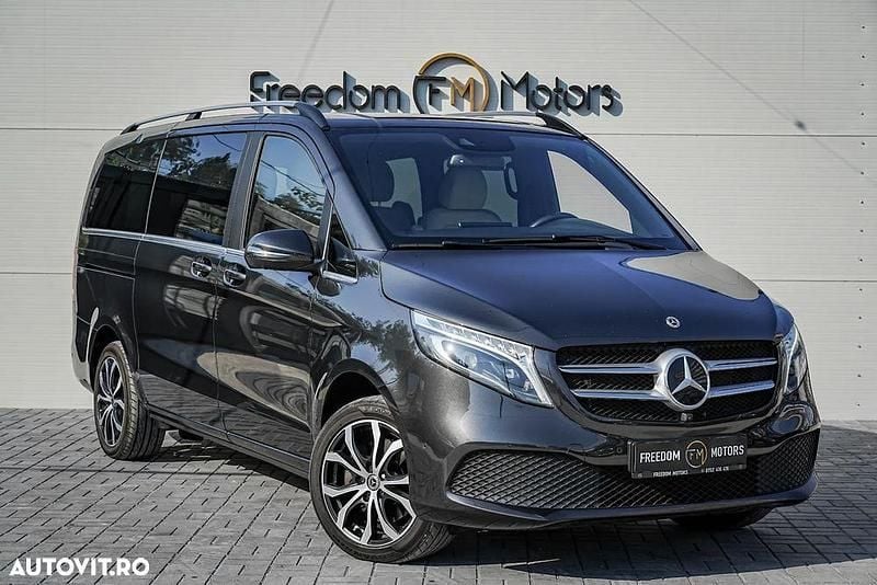 Gri Utilizat 2022 Mercedes V250 Avantgarde Edition Monovolum | 58.263 EUR (Scump) - Imagine 1/4