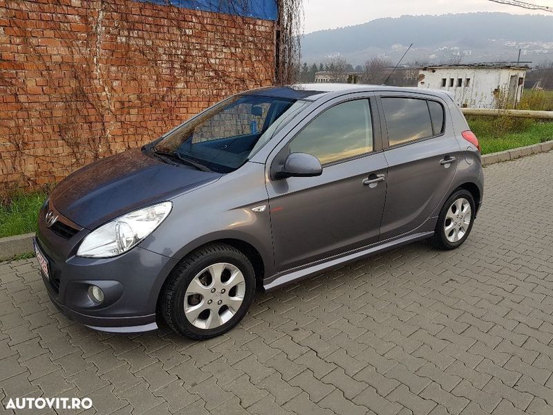 Văndută Hyundai i20  mașini secondhand de vânzare
