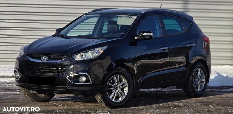 Culoarenegru Utilizat 2013 Hyundai ix35 Trend SUV | 7.650 EUR (Super Preț) - Imagine 1/4