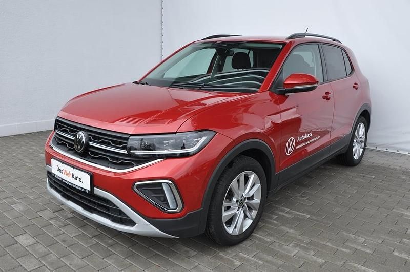Rosu mediu normal Nouă 2025 VW T-Cross Advance SUV | 27.300 EUR (Preț OK) - Imagine 1/4