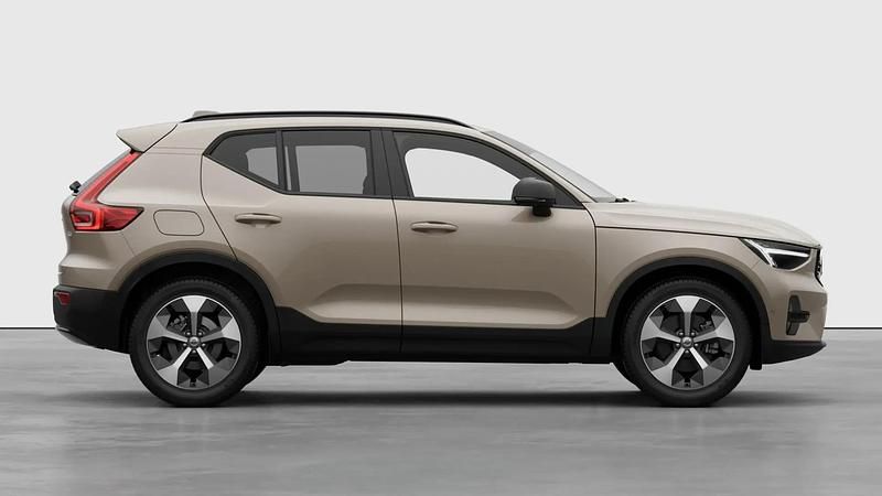Nouă Volvo XC40 Plus 2025 ["sand dune"] SUV