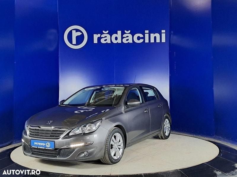 Gri Utilizat 2016 Peugeot 308 Hatchback | 7.950 EUR (Preț OK) - Imagine 1/4