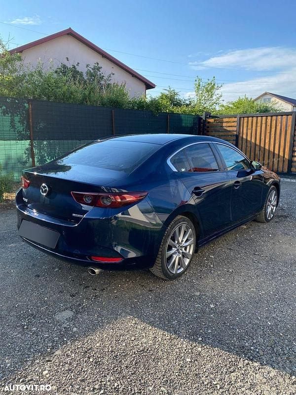 Second-hand Mazda 3 150 CP (110 kW) 2021 Culoarealbastru Berlinǎ