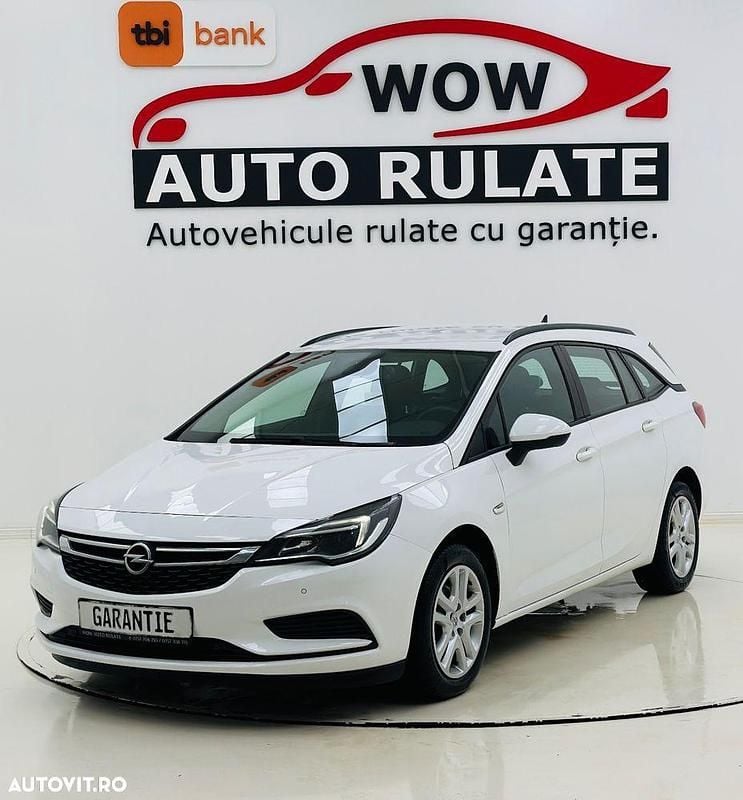 Culoarealb Utilizat 2019 Opel Astra Enjoy Break | 8.890 EUR (Preț OK) - Imagine 1/4
