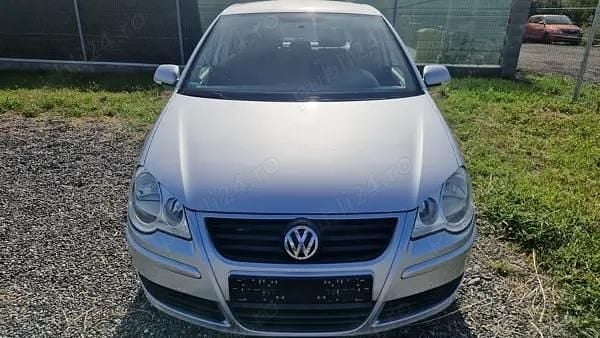 Utilizat 2006 VW Polo Berlinǎ | 1.590 EUR - Imagine 1/4