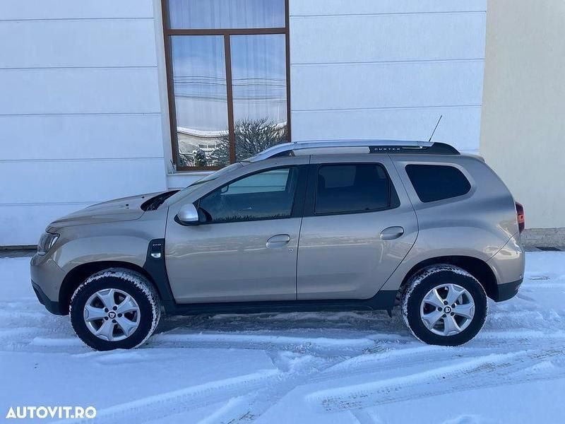 Culoaremaro Utilizat 2021 Dacia Logan Stepway SUV | 12.990 EUR - Imagine 1/4