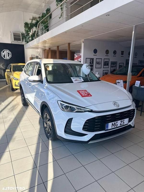 Nouă MG ZS 116 CP (85 kW) 2025 Culoarealb SUV