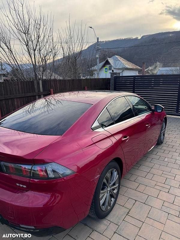 Second-hand Peugeot 508 Allure 163 CP (119 kW) 2019 Culoarerosu Cabrio