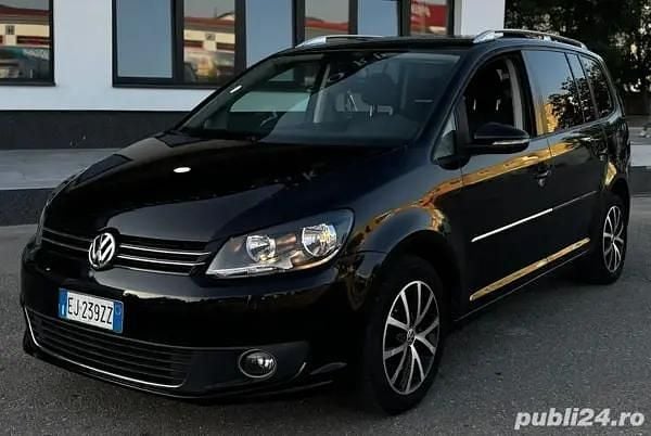 Negru Utilizat 2011 VW Touran Monovolum | 5.500 EUR (Super Preț) - Imagine 1/4