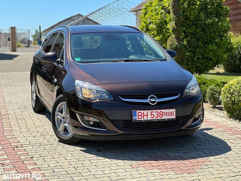Second-hand Opel Astra Cosmo 110 CP (80 kW) 2013 Maro Break