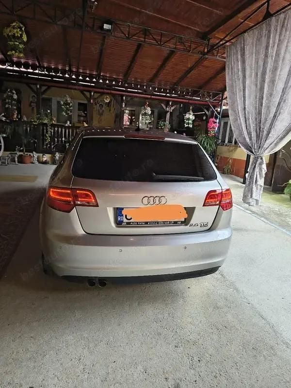 Second-hand Audi A3 140 CP (102 kW) 2011 Gri Hatchback