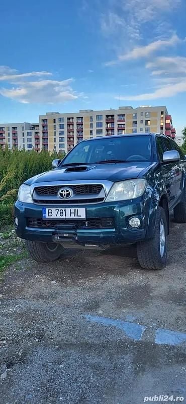 Second-hand Toyota HiLux 171 CP (125 kW) 2009 Pickup