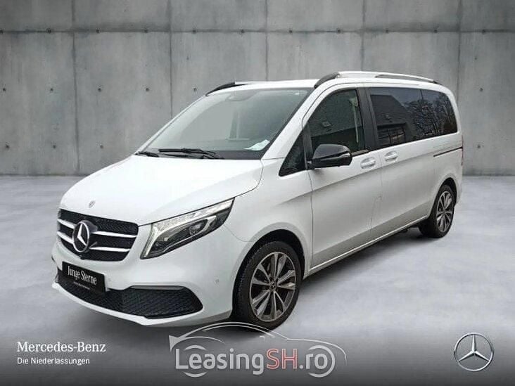 Alb Utilizat 2021 Mercedes V300 Avantgarde Edition Monovolum | 68.154 EUR - Imagine 1/4