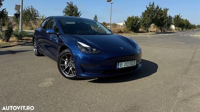 Culoarealbastru Utilizat 2022 Tesla Model 3 Performance Berlinǎ | 32.500 EUR (Preț OK) - Imagine 1/4