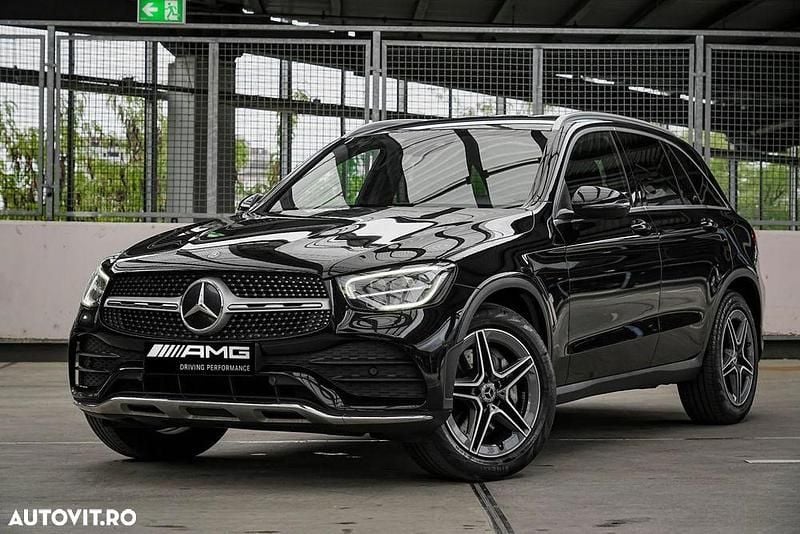 Culoarenegru Utilizat 2021 Mercedes GLC220 AMG line Plus SUV | 28.400 EUR (Super Preț) - Imagine 1/4