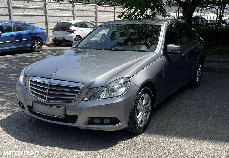 Culoaregri Utilizat 2010 Mercedes E200 Berlinǎ | 8.950 EUR (Super Preț) - Imagine 1/4