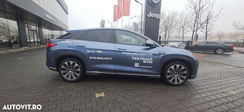 Second-hand BYD Sealion 7 389 kW (530 CP) 2024 Culoarealbastru SUV