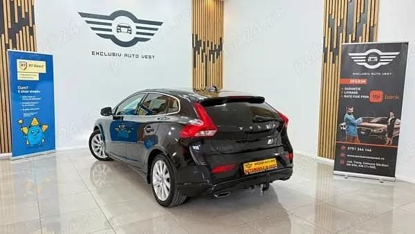 Second-hand Volvo V40 114 CP (83 kW) 2013 Negru Break