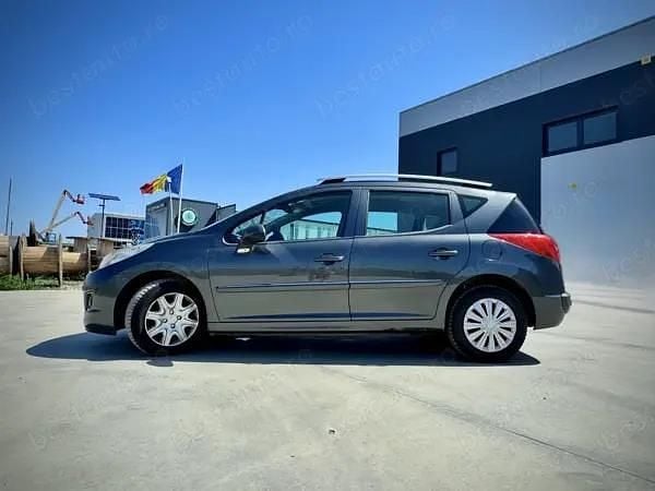 Gri Utilizat 2009 Peugeot 207 Hatchback | 2.300 EUR (Preț OK) - Imagine 1/4