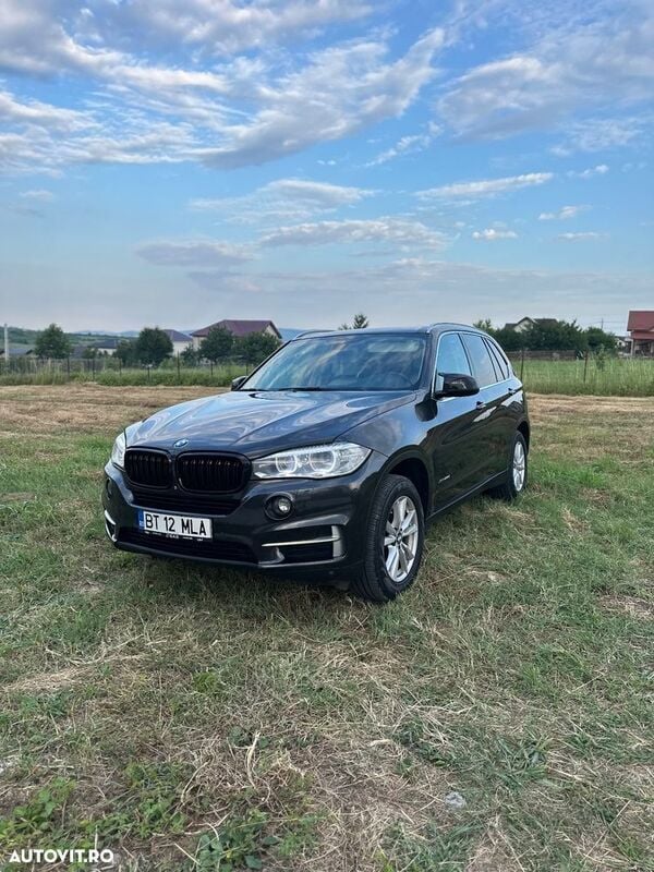 Negru Utilizat 2015 BMW X5 SUV | 19.200 EUR (Preț OK) - Imagine 1/4