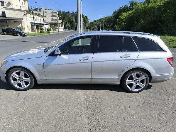 Gri Utilizat 2008 Mercedes C200 Break | 3.600 EUR (Preț OK) - Imagine 1/4