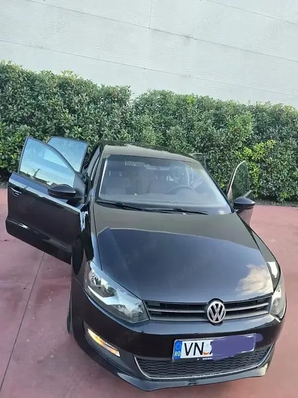 Utilizat 2011 VW Polo Hatchback | 4.750 EUR (Preț OK) - Imagine 1/4