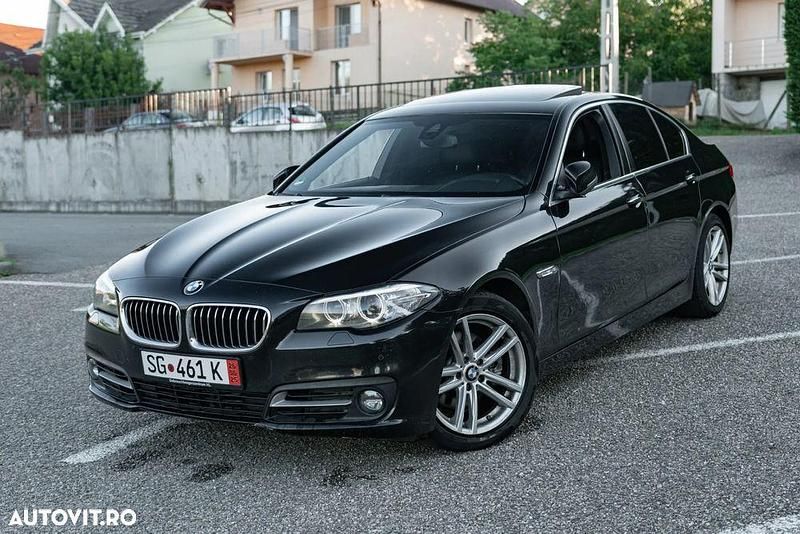Culoarenegru Utilizat 2016 BMW X1 Sport Line SUV | 11.999 EUR (Super Preț) - Imagine 1/4
