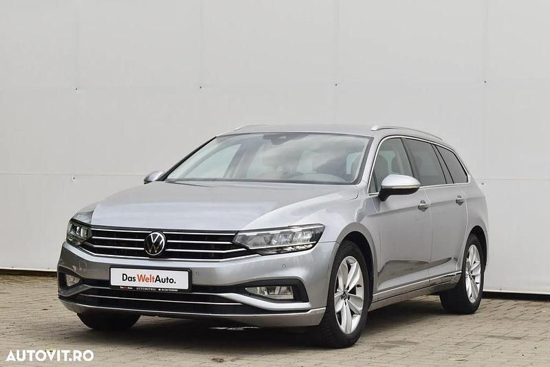Argint Utilizat 2021 VW Passat Highline Break | 24.490 EUR (Puțin scump) - Imagine 1/4
