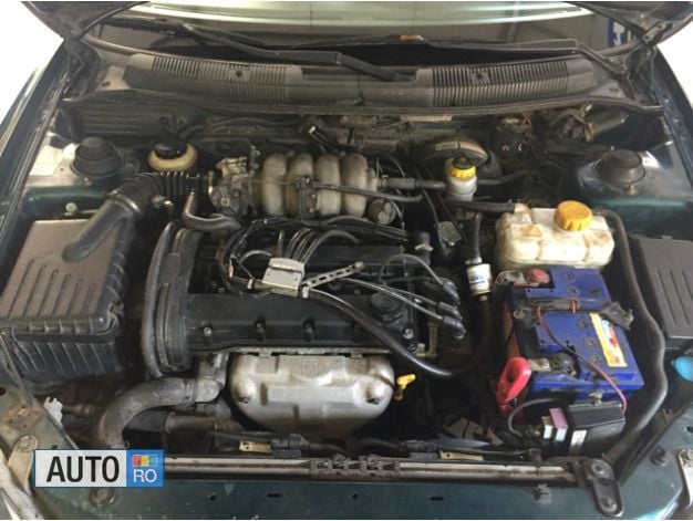 Second-hand Chevrolet Nubira 110 CP (80 kW) 2004 Verde Berlinǎ