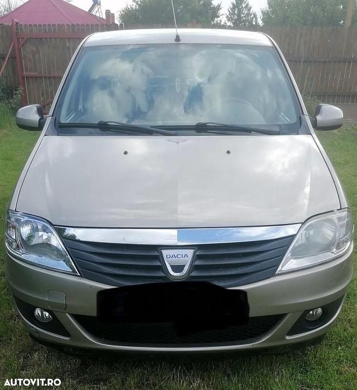 Gri Utilizat 2010 Dacia Logan Lauréate Berlinǎ | 2.500 EUR (Preț bun) - Imagine 1/4