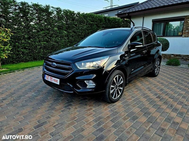Negru Utilizat 2017 Ford Kuga ST-Line SUV | 11.950 EUR (Preț OK) - Imagine 1/4
