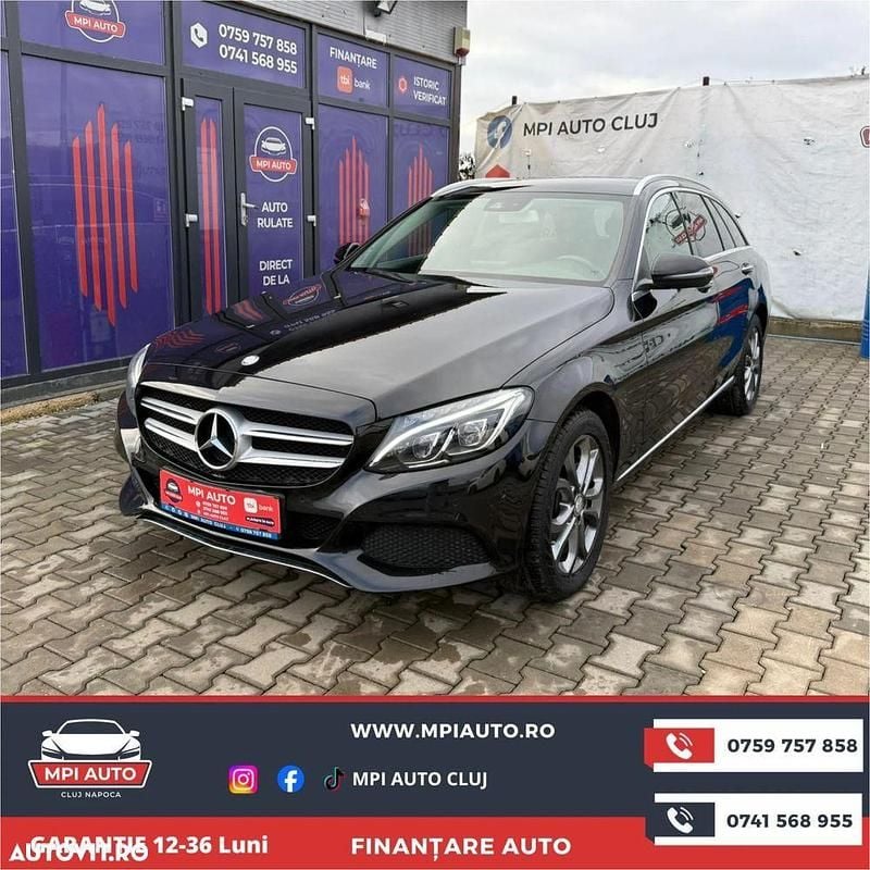 Culoarenegru Utilizat 2015 Mercedes C250 Break | 13.990 EUR (Preț OK) - Imagine 1/4