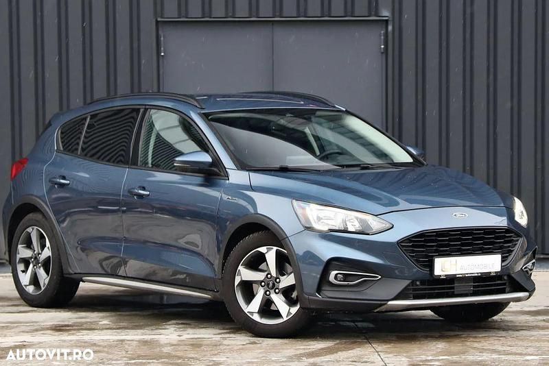 Second-hand Ford Focus Active 120 CP (88 kW) 2019 Culoarealbastru Hatchback