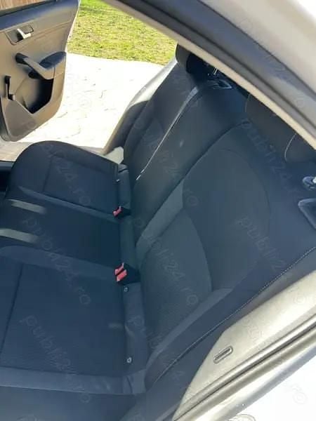 Utilizat 2015 Skoda Rapid Berlinǎ | 5.800 EUR (Preț OK) - Imagine 1/4