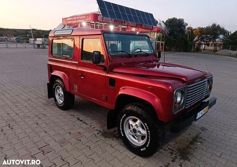 Culoarerosu Utilizat 2007 Land Rover Defender SUV | 16.150 EUR - Imagine 1/4