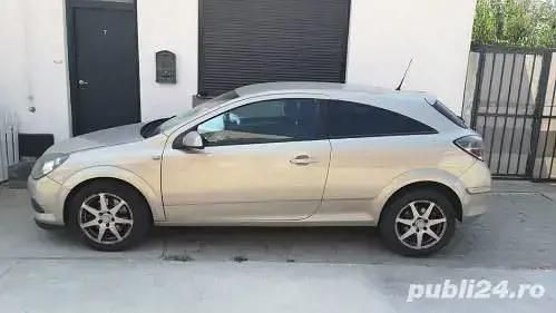 Utilizat 2005 Opel Astra Coupe | 2.200 EUR (Preț OK) - Imagine 1/4