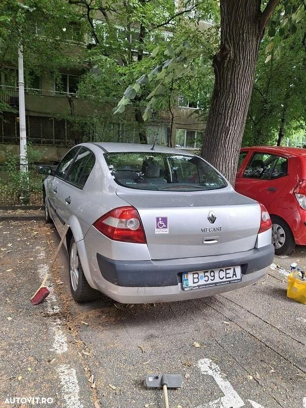 Gri Utilizat 2005 Renault Mégane II Berlinǎ | 2.500 EUR (Preț OK) - Imagine 1/4