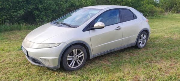 Utilizat 2008 Honda Civic Hatchback | 2.990 EUR (Preț OK) - Imagine 1/4